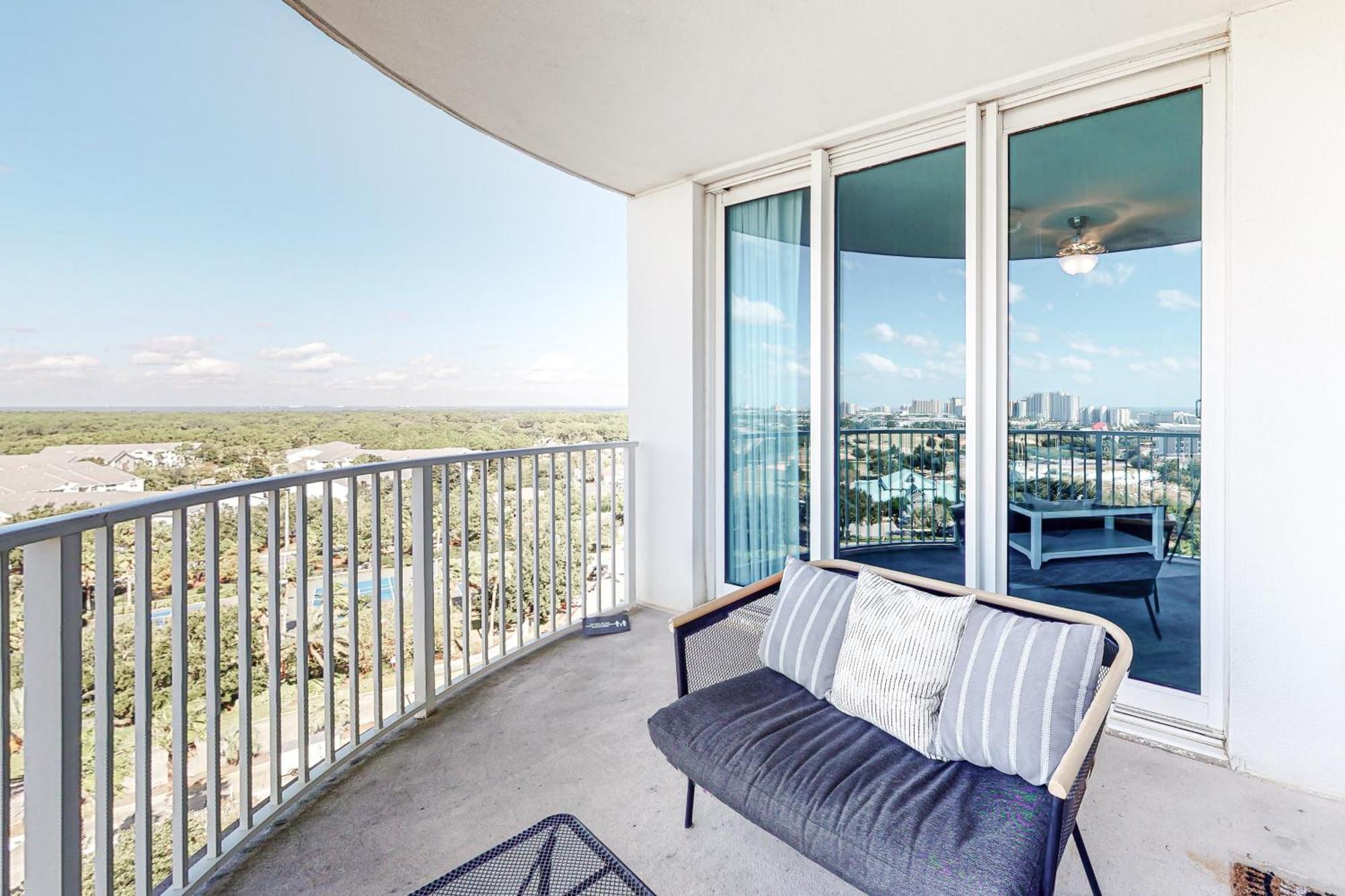 Palms Of Destin Apartment Room photo